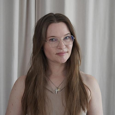 Porträtt av Helena Löfström-Cavallin